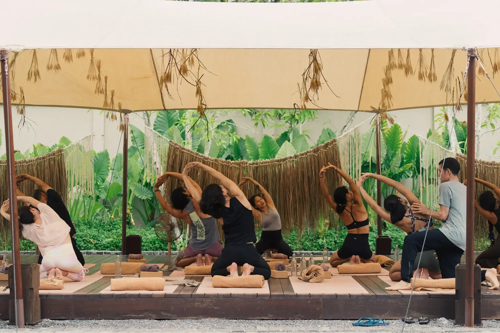 Body aligning yoga by joy kunkanit phrombut and ricardo martin