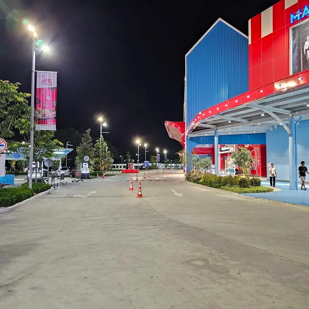 Robinsons Lifestyle Chalong