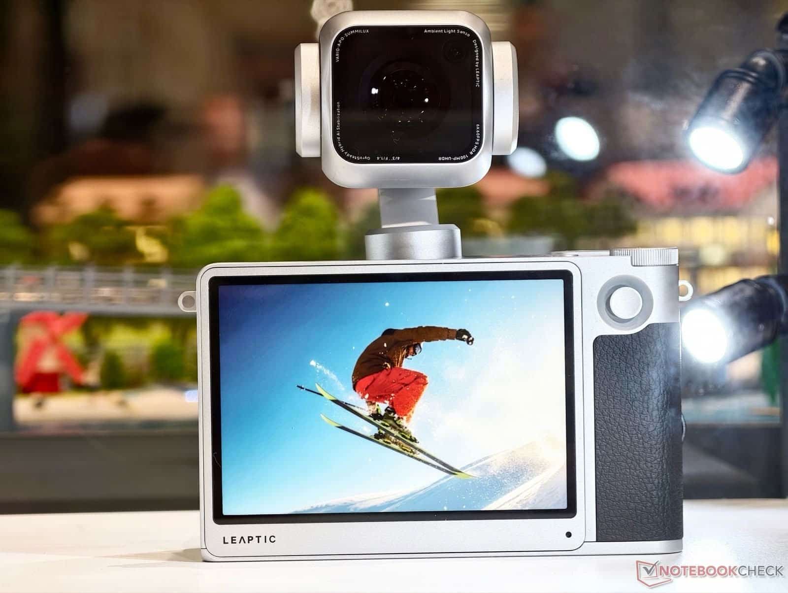 Dreame Gimbal Mirrorless Camera คอนเซปต์ที่งาน IFA โมดูลกล้องยกขึ้นด้วยกิมบอล
