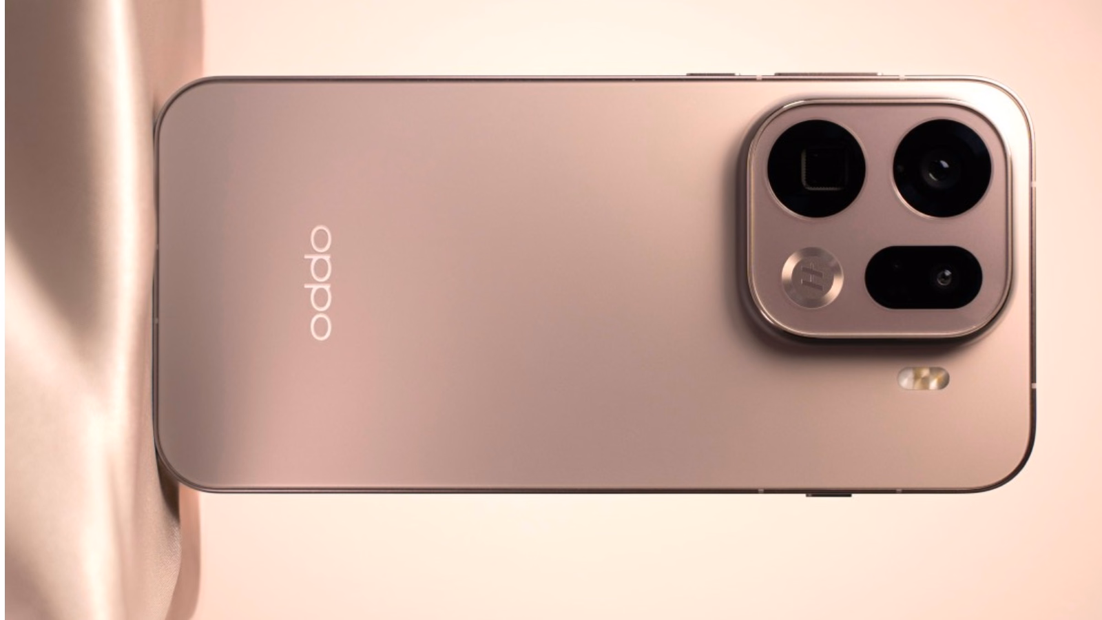 ภาพประกอบข่าวลีค OPPO Find X10 ที่ notebookcheck.net รวบรวมจากข้อมูลที่หลุดออกมา ไม่ใช่ภาพสินค้าทางการจาก OPPO